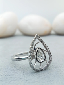 Classic Women's 1ct Pear Cut Moissanite Engagement <b>Ring</b> <b>925</b> <b>Silver</b> 14k/18k Gold for GIA IGI Certified for Weddings - Product Image 3