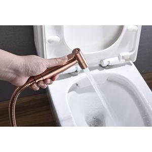 Spruzzatore Bidet Portatile in Acciaio Inossidabile, Kit Spruzzatore per Bagno Facile da Installare con Tubo di Attacco per WC e Panni - Product Image 5