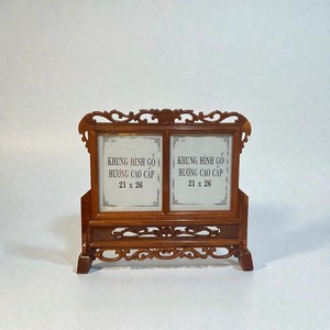 Marcos de fotos utilizados para altares ancestrales vienen en varios tamaños y están tallados en madera aromática. - Product Image 6