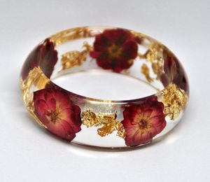 Bracelet en résine florale, bracelet en résine avec fleurs pressées, bracelet en résine florale fait main, bracelet en résine botanique, bracelet en résine florale transparente - Product Image 1