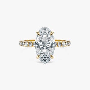 Anillo de Compromiso con Diamante Cultivado en Laboratorio, Corte Ovalado, 4 Quilates, Oro Amarillo de 14K, Banda Pavé, Joyería Nupcial Personalizada, Venta al Por Mayor - Product Image 2