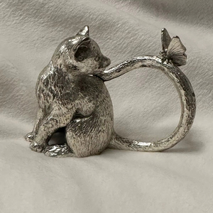 Centre de table décoratif en métal de luxe pour la décoration de table à la maison avec une finition artisanale moderne de qualité supérieure - Product Image 1