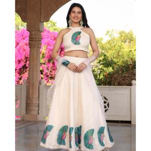 Maandvi pour ensemble Lehenga Choli en soie peinte à la main motif paon, taille XS, pour mariage, origine Rajasthan, toutes saisons - Product Image 5
