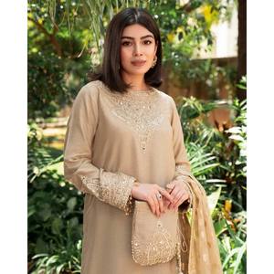 Conjunto superior e inferior de mujer de diseñador con Dupatta para ropa de fiesta - Product Image 2