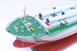 LUCKY FINDER Gia Nhien Co.,Ltd Maqueta de Barco de Carga Comercial de Madera Hecha a Mano para Colección o Regalo Global - Product Image 3