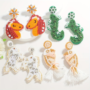 Pendientes Colgantes Bohemios Multicolor para Mujer, Hechos a Mano con Cuentas de Semillas y Diseños de Borlas con Motivos Animales por MD HANDICRAFTS - Product Image 2