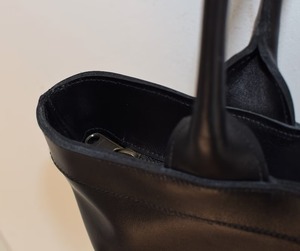 Sac fourre-tout en cuir véritable pour femme, sac à bandoulière tendance, grande capacité, sac de shopping et de voyage, conception personnalisée OEM - Product Image 2