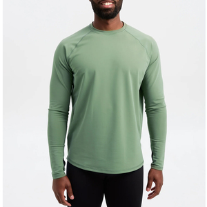 เสื้อรัดรูปแขนยาวสำหรับผู้ชาย สีเขียว ผลิตจากผ้าสแปนเด็กซ์/โพลีเอสเตอร์ เป็นมิตรต่อสิ่งแวดล้อม แห้งเร็ว ระบายอากาศได้ดี ป้องกันรังสียูวี เหมาะสำหรับเล่นกีฬา - Product Image 1