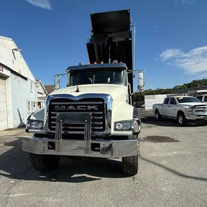 Tractocamión diésel 6x4 de servicio pesado para transporte de carga comercial, logística y transporte por carretera. - Product Image 1