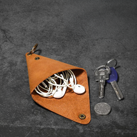 OEM Usine DirectTriangulaire Pliant Porte-clés en Cuir Accessoire Cadeau Boîte de Son pour Logo Personnalisé Coffret Cadeau d'Entreprise Vente en Gros