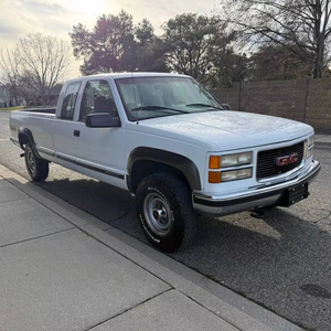 Gran Oferta, Envío Inmediato, Modelo Antiguo 1996, Camioneta GMC Sierra 2500 SLE - Product Image 1