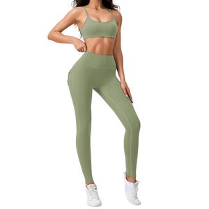 Conjunto Deportivo Personalizado al por Mayor para Mujer, Talla Grande, Leggings Impermeables con Efecto Levanta Glúteos y Sujetador Deportivo Acanalado para Yoga y Entrenamiento - Product Image 4