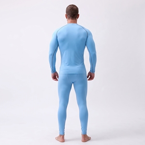 Vêtements de sport pour hommes en jersey de compression slim fit avec logo sur le devant, respirants et écologiques, manches longues, vente en gros - Product Image 2