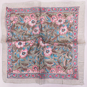 Bandana de Lujo Bohemia, Cómoda, Nueva Colección de Verano, Hecha a Mano, Ecológica, Elástica, Transpirable, de Algodón con Múltiples Estampados - Product Image 4