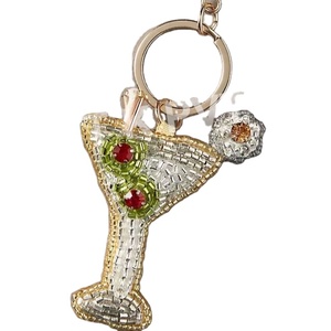 KANT K KK052 Llavero y Colgante para Bolso de Cuentas de Semilla de Cereza, Diseño de Fruta Roja, Hecho a Mano, Duradero, Estético, Regalo - Product Image 4