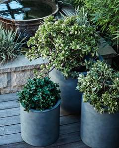 Pot de fleurs en fibre de verre Hieta Garden FI-66304, design moderne, taille 2 m, léger, pour extérieur, avec trou de drainage, fabriqué à la main - Product Image 4