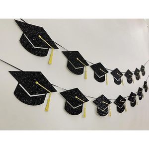 Decorazioni per la Laurea 2025: Striscione Pre-Decorato con Cappelli di Laurea per Feste di Diploma - Product Image 1