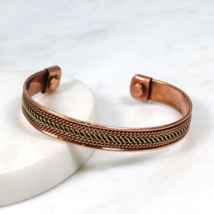 Bracelet manchette artisanal en laiton et cuivre mélangés avec motif en fil tressé pour hommes et femmes - Product Image 5