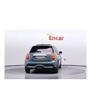 Mini Cooper 5 Puertas Edición Multitone 2023/1 23,946 km Volante a la Izquierda Asientos de Cuero Cámara Trasera Estándar de Emisiones Euro V - Product Image 4