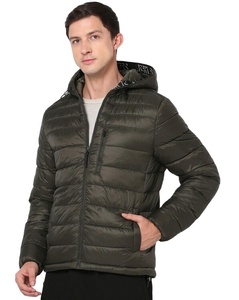 Nouvelle arrivée : Doudoune matelassée imperméable et coupe-vent à capuche pour homme, grande taille, sans coutures, compressible, 100 % fibre de polyester, personnalisable - Product Image 1
