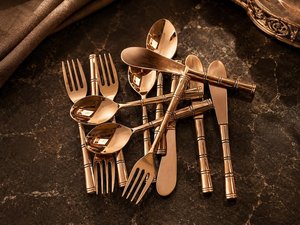 Offre à prix réduits : Ensemble de cuillères à riz en acier inoxydable et cuivre au design classique, pour la maison, les restaurants, les cadeaux promotionnels et les fêtes - Product Image 1