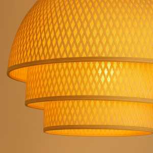 Pantalla de Lámpara Colgante de Bambú Natural Rústica Hecha a Mano - Uso en Interiores, Bombilla No Incluida - Product Image 1