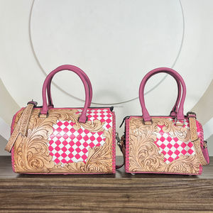 Bolsos de Viaje de Cuero Genuino con Diseño Floral y Cuadros Rosas y Blancos, Bolsos de Gran Capacidad para Fin de Semana - Product Image 5