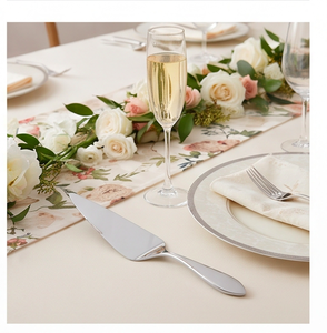 Couteau à gâteau élégant et simple, finition argentée brillante, spatule et couteau de service pour cérémonies et mariages - Product Image 4