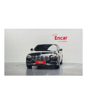 Mercedes-Benz Classe E E250 Exclusive Modèle de novembre 2023 10 450 km Boîte de vitesses automatique Sièges en cuir Caméra arrière - Product Image 3