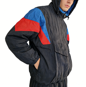 Veste matelassée demi-zip personnalisée pour homme à prix abordable, motif brodé sur toile, poche colorée, imperméable, respirante, décontractée pour l'hiver 2026 - Product Image 2