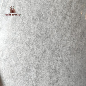 Tela no tejida transpirable e impermeable de poliéster ligero para tapicería de sofás y entretela de muebles - Product Image 4