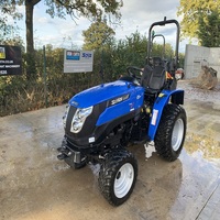 Tracteur Solis S20 4x4 à transmission par engrenages, chargeur intégré d'usine, boîte de vitesses à roulement auto-nivelant, pompe, moteur, haute productivité