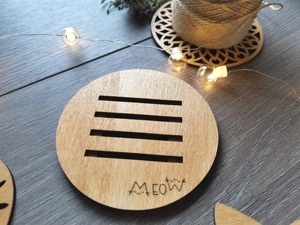 ชุดจานรองแก้วไม้ลายหน้าแมว ดีไซน์น่ารักสำหรับใช้ในบ้าน ห้องครัว สำนักงาน โต๊ะอาหาร ใช้สำหรับกาแฟ ชา เครื่องดื่ม เหมาะสำหรับเป็นของขวัญ - Product Image 2