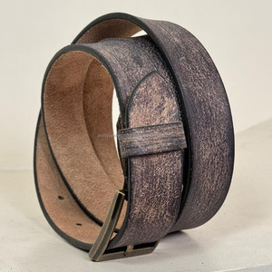 Vente en gros de ceinture vintage en cuir véritable pleine fleur pour hommes et femmes avec style décontracté et robuste avec boucle ardillon antique - Product Image 4