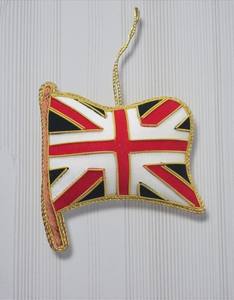 Ornement suspendu drapeau britannique Zari – Décoration murale brodée à la main avec fil métallique | Travail Zari | Travail perlé - Product Image 1