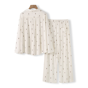 Vente directe usine – Nouveau peignoir léger en satin de soie pour femme, meilleure qualité, couleur unie, longueur intégrale, manches longues, fermeture avant - Product Image 3