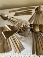 Ensemble de couverts modernes en laiton, finition laquée mate, designs personnalisés, durables, écologiques, pour la maison, les hôtels, les restaurants, les fêtes