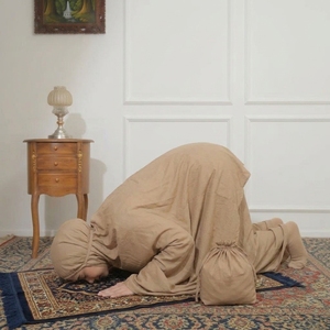 Ensemble de prière musulman de luxe en rayonne douce 100% de qualité supérieure pour femme, couleur unie kaki beige, Mukena Khimar, Vêtements islamiques, Robe en gros avec sac - Product Image 6