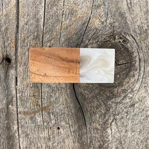 Perillas de Cajón Modernas de Alta Calidad, Ecológicas, Hechas a Mano, de Madera de Mango y Resina, Perillas de Cajón de Acrílico Lucite para Cocina - Product Image 5