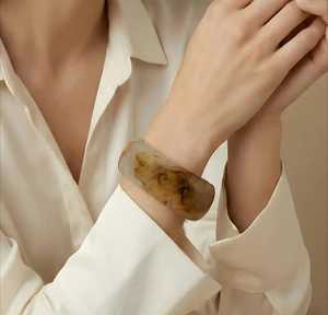 Classic Acrylic Resin <b>Bangle</b> <b>Bracelet</b> with Natural Brown Round Pattern Unisex Fashion Jewelry Gift - Product Image 5