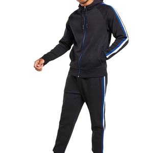 Nueva llegada ropa deportiva de moda para hombres personalizada varios colores gimnasio raya lateral cremallera completa chándal - Product Image 1