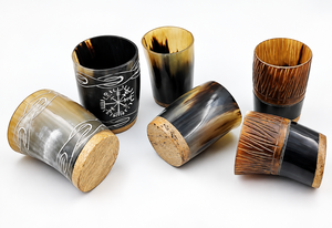 Tazas para Beber Hechas a Mano con Cuerno de Búfalo Ecológico, Símbolos Nórdicos Modernos Tallados, Forma Natural, Arte Coleccionable Decorativo Global - Product Image 4