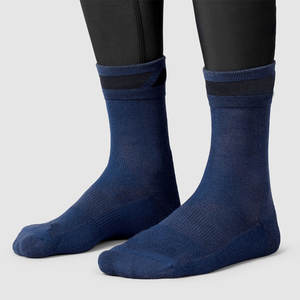 Chaussettes de sport super élastiques pour hommes, cyclisme, basketball, OEM, haute qualité, logo personnalisé, chaussettes tubulaires épaisses à compression - Product Image 2