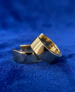 14K <b>Gold</b> Wide Huggie <b>Hoop</b> Earrings, Thick <b>Gold</b> Clicker <b>Hoops</b>, Minimalist Round Plain Huggies, Everyday <b>Chunky</b> <b>Gold</b> Jewelry, Gift - Product Image 1