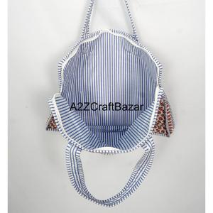 Sac à ordinateur portable matelassé en coton 100% de haute qualité, fabriqué à la main, avec fermeture éclair et poignée, idéal pour les voyages, l'école et le bureau. - Product Image 4