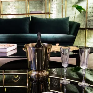 Zahid Exports - Cubitera de Hielo de Primera Calidad para Compradores y Distribuidores Globales de la Industria Hotelera, Decoración para Sala de Estar, Hogar y Hotel - Product Image 1