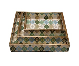 ถาดเสิร์ฟไม้ MDF พรีเมียมแบบดั้งเดิม ผลิตด้วยมือ สำหรับใช้ในบ้าน โรงแรม ร้านอาหาร - ของตกแต่งโต๊ะอาหาร - Product Image 3