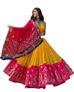 ชุดเดรสผ้าไหมปักเลื่อมงานปักลายเนยใหม่ออกแบบโดยดีไซเนอร์ชุดแต่งงานสไตล์อินเดียเทศกาล navratri โมเดลแฟนซี - Product Image 1