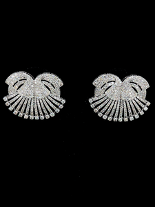 Pendientes de Plata 925 con Diseño Art Deco de Abanico y Diamantes CVD en Plata de Ley 925 con Diamantes CVD de Color E-F y Diseño de Halo - Product Image 5