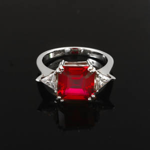 แหวนเงินแท้ 925 ประดับทับทิมสังเคราะห์ แหวนทับทิมสร้างในห้องปฏิบัติการ พลอยสังเคราะห์ - Product Image 1
